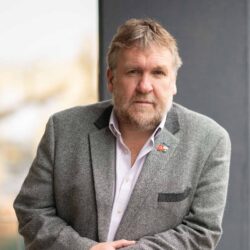 Captain Tom Hutchison Speaker at Wind Power Finance & Investment Summit 